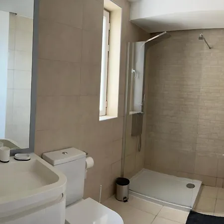 Sunny Penthouse * מוסטה