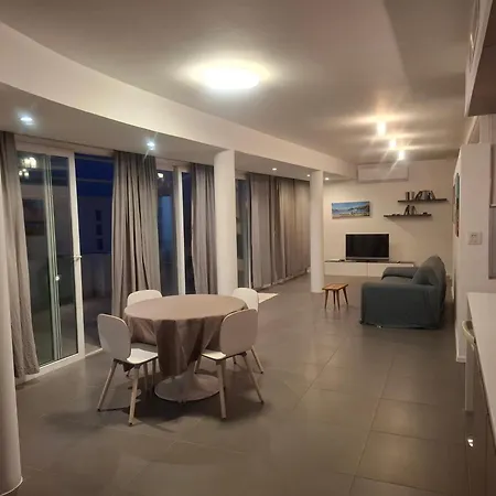 Апартаменты Sunny Penthouse *