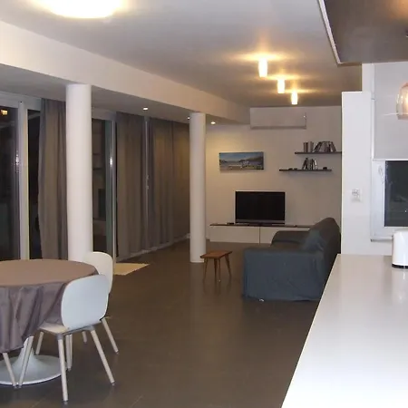 Sunny Penthouse Appartement